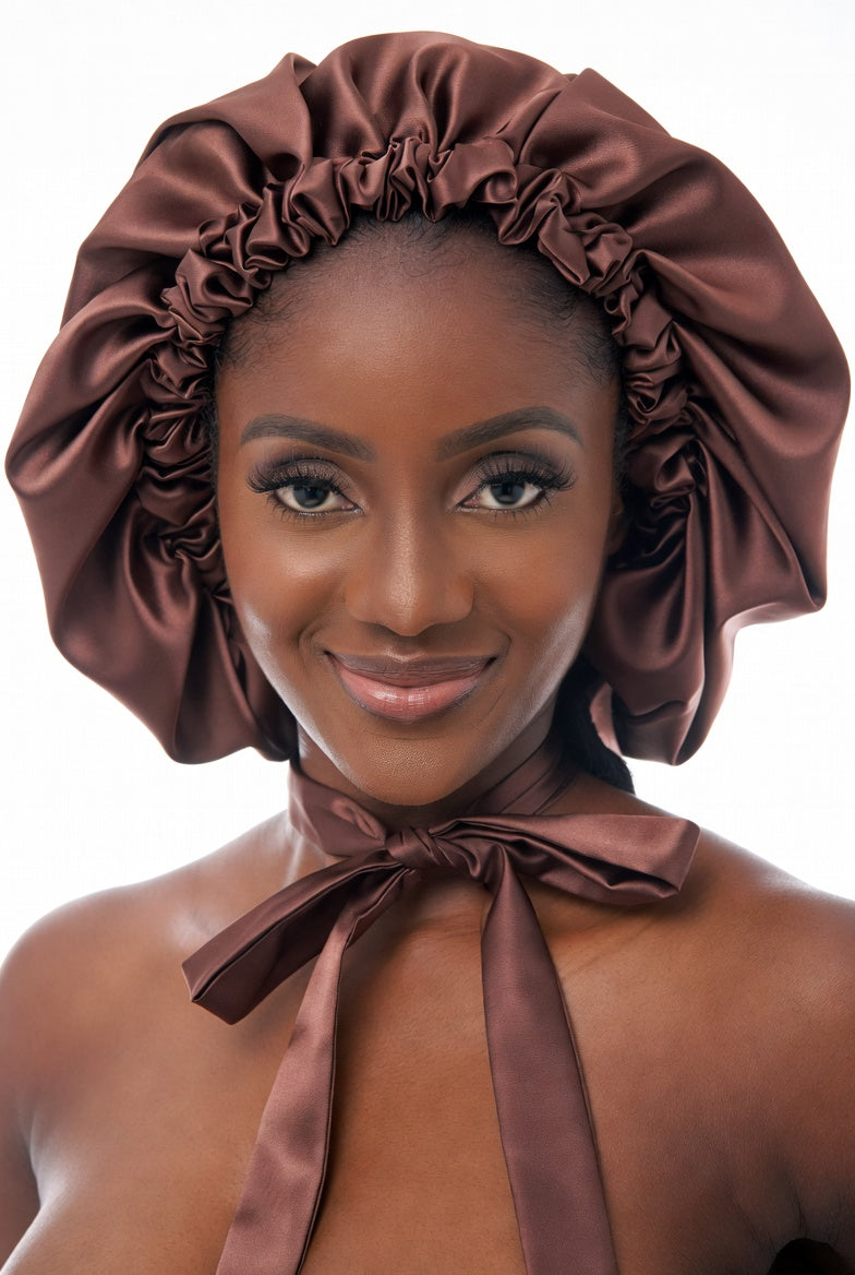 Jumbo Plus Reversible Tie Bonnet