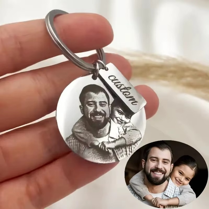 Custom Photo Engraved Stainless Steel Keychain – Personalized Picture & Text Memorial Keepsake Ring for Father's Day, Birthdays, and Anniversaries