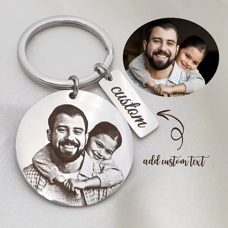 Custom Photo Engraved Stainless Steel Keychain – Personalized Picture & Text Memorial Keepsake Ring for Father's Day, Birthdays, and Anniversaries