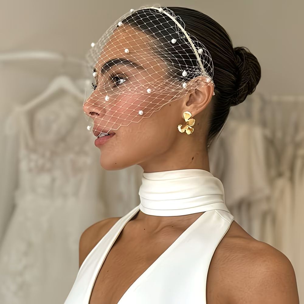 Elegant Pearl Embellished Birdcage Veil Headband - Bridal Fascinator